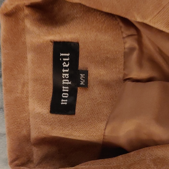 Jacket - Picture 2 of 4